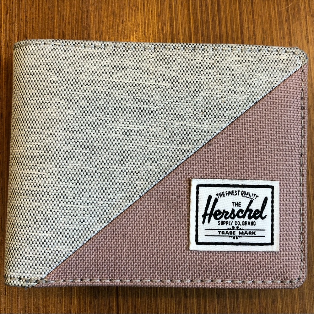 Herschel wallet